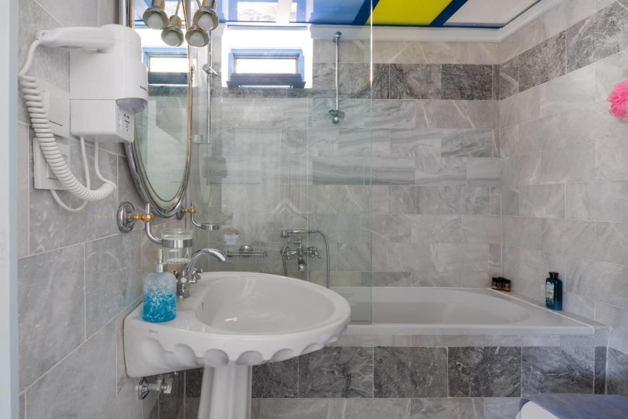 Plori - Molos Apartments ルトロ エクステリア 写真